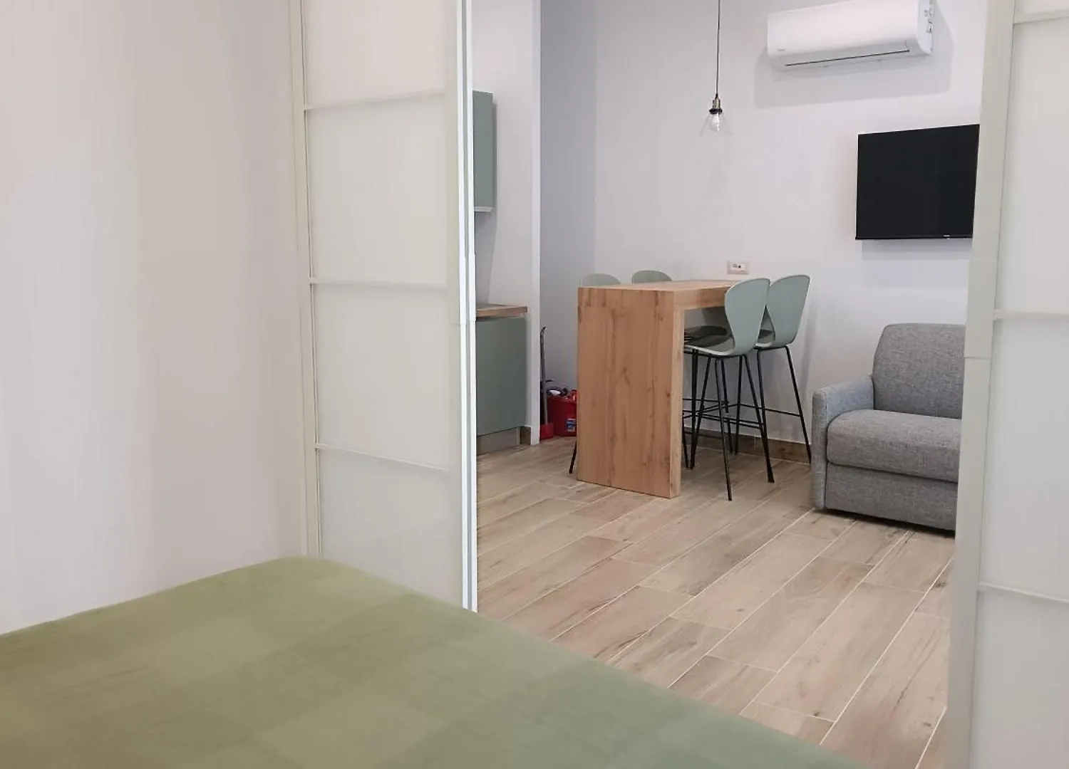 Apartment Villanova 48 Naples Italy